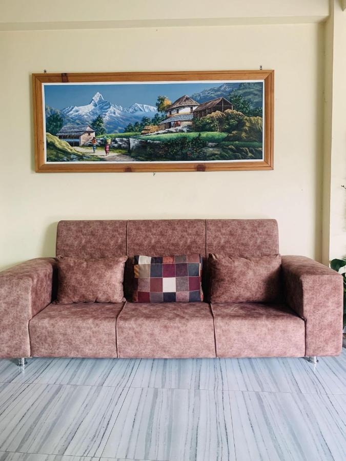 Hotel October Inn 博卡拉 外观 照片