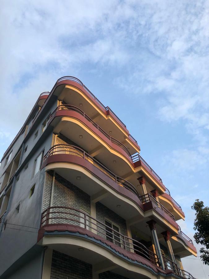 Hotel October Inn 博卡拉 外观 照片