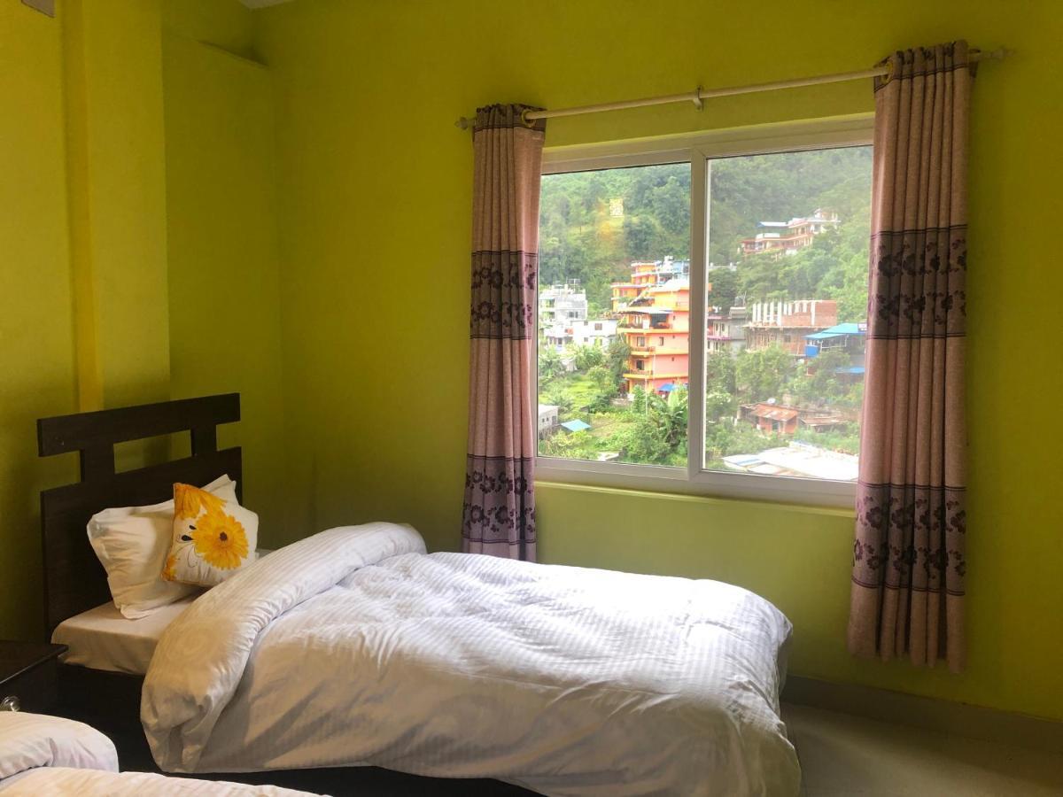Hotel October Inn 博卡拉 外观 照片